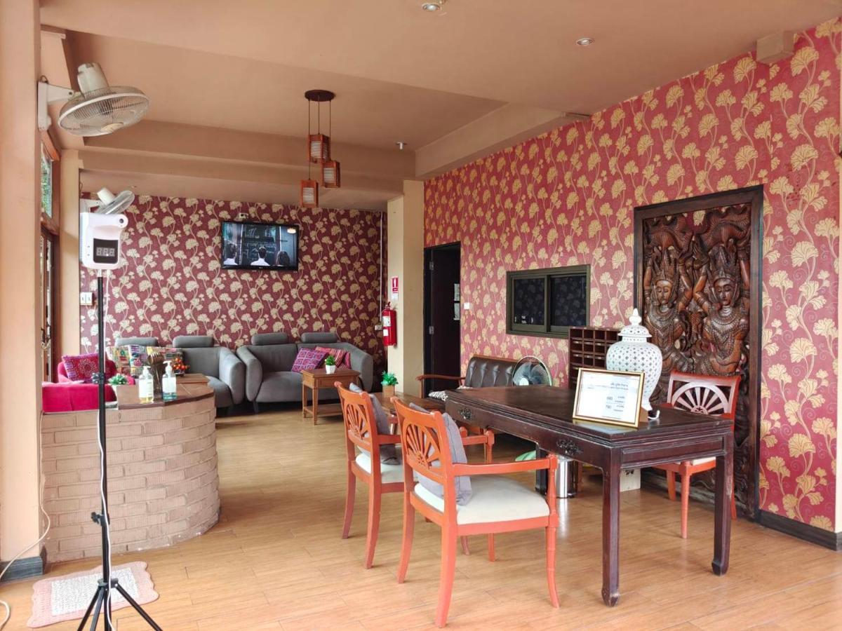 Wualai Boutique By Lanna Oriental Hotel Chiang Mai Buitenkant foto