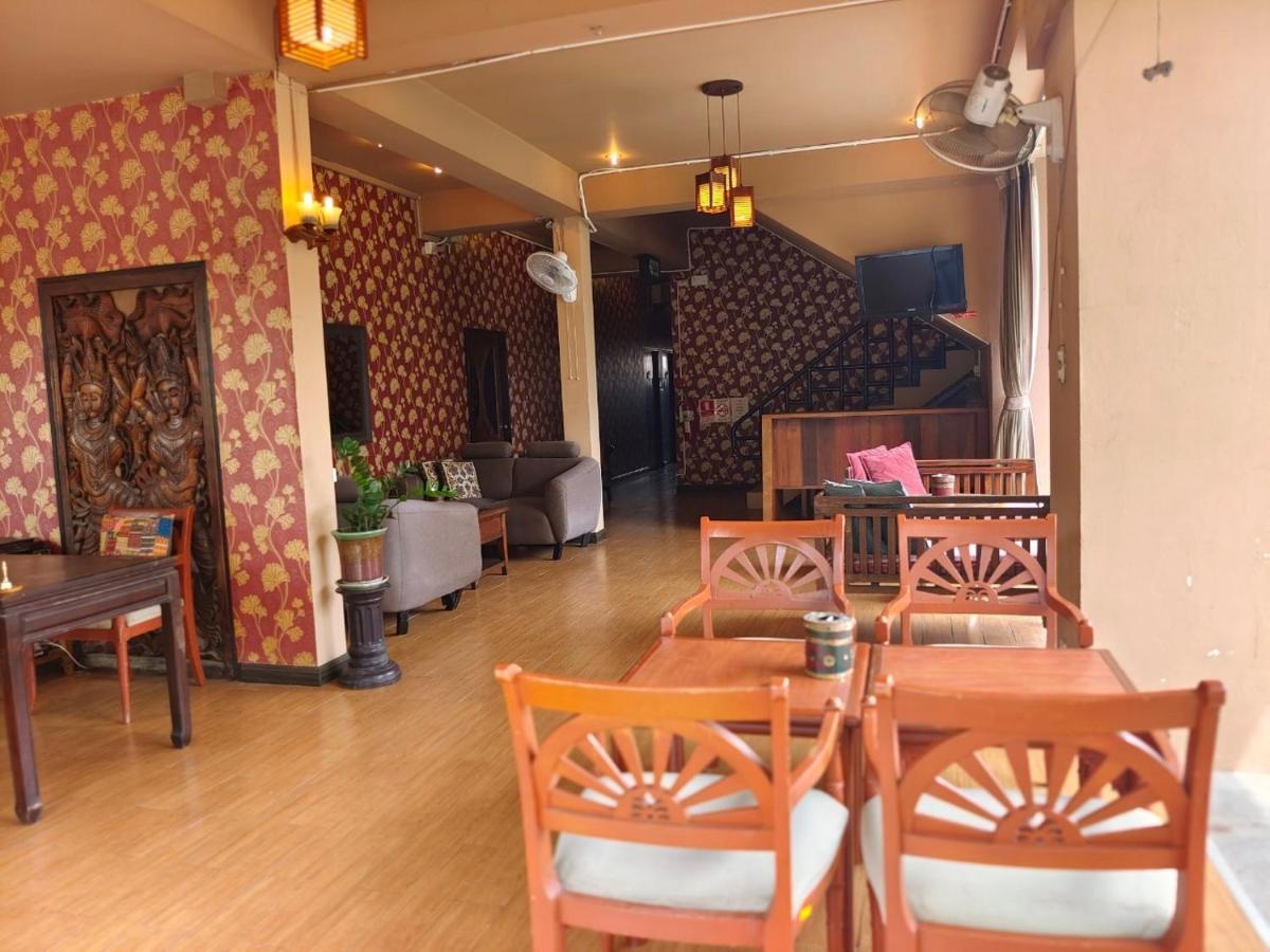 Wualai Boutique By Lanna Oriental Hotel Chiang Mai Buitenkant foto
