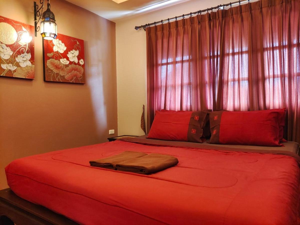 Wualai Boutique By Lanna Oriental Hotel Chiang Mai Buitenkant foto